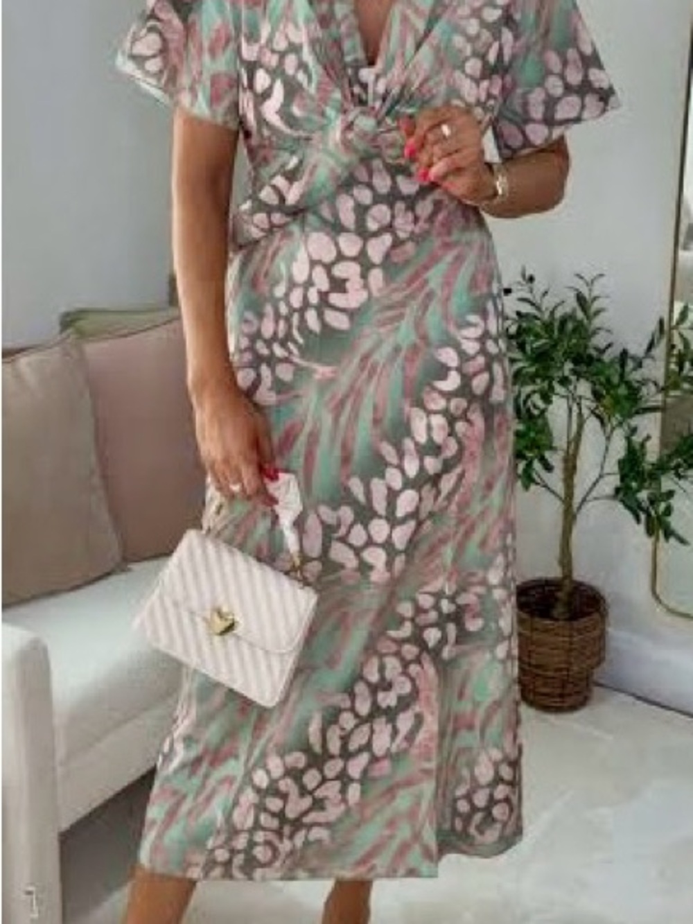 Floral Print V-Neck Maxi Dress in Mint and Blush